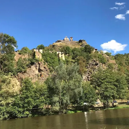 La Pauze - Familial Au Bord De L'allier - Family By Allier Riverside